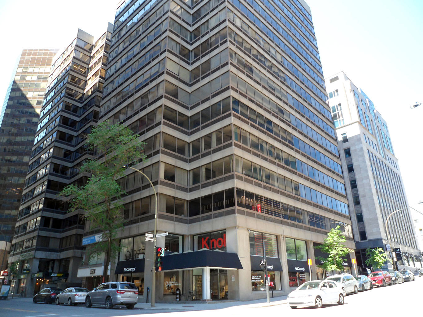 Caron Professional and Linguistic Training - Montr